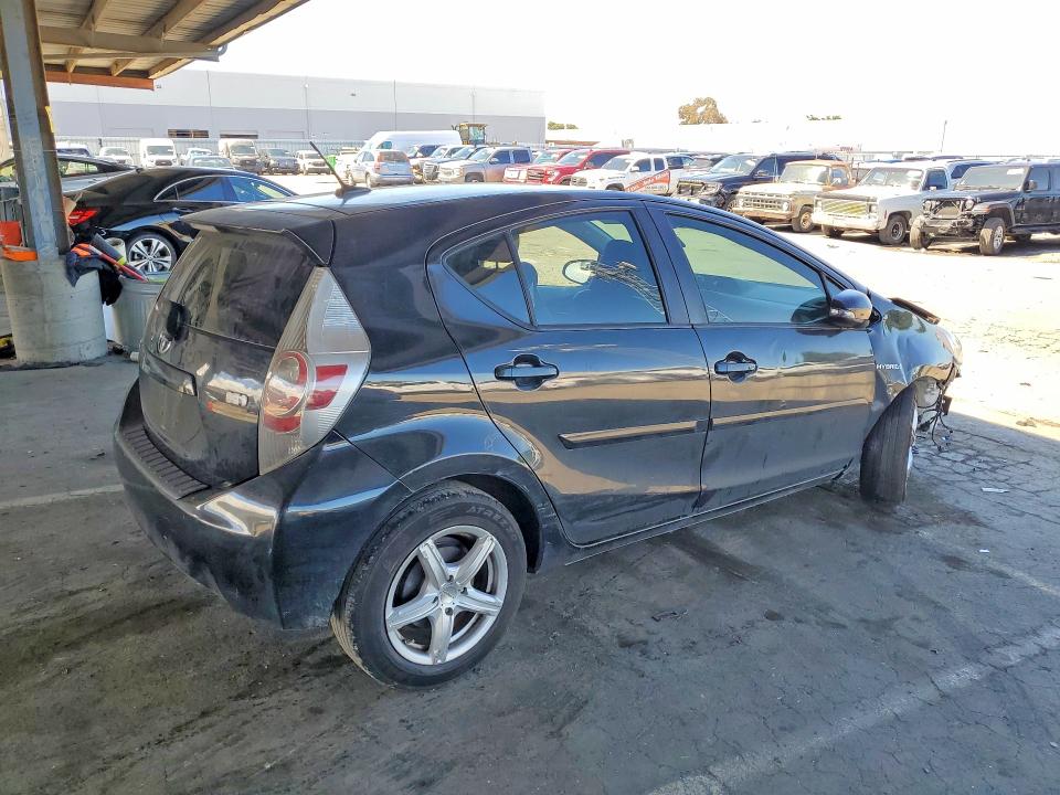 Продаж на аукціоні авто 2014 Toyota Prius C, vin: JTDKDTB32E1062359, номер лоту: 56856156