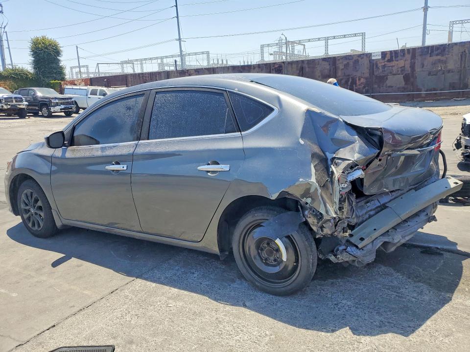 56148366 :رقم المزاد ، 3N1AB7AP7KY405920 vin ، 2019 Nissan Sentra مزاد بيع