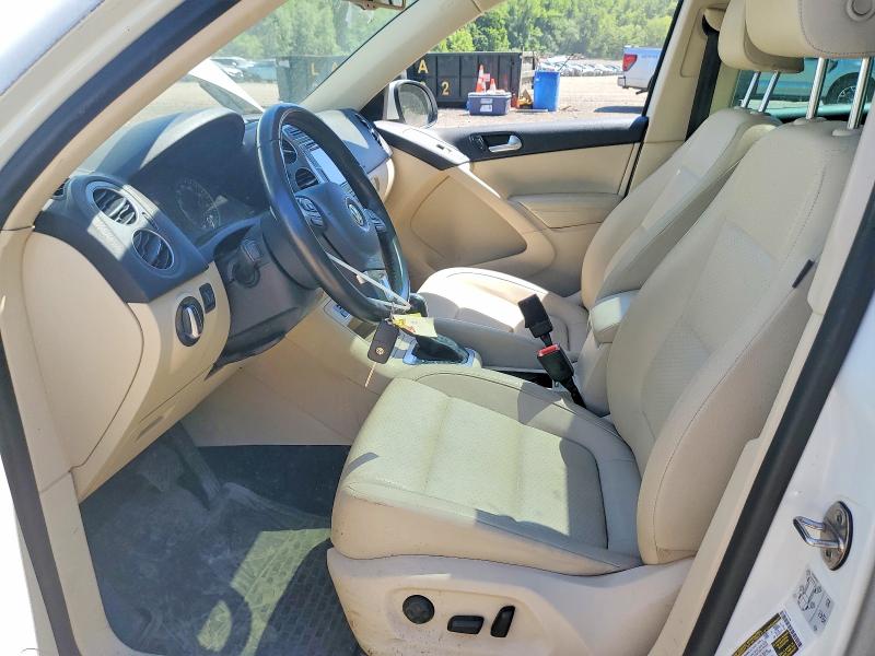 55688116 :رقم المزاد ، WVGBV7AX3GW591717 vin ، 2016 Volkswagen Tiguan مزاد بيع