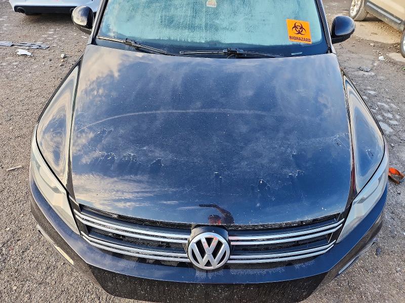 Продажа на аукционе авто 2017 Volkswagen Tiguan, vin: WVGUV7AX7HW504895, номер лота: 58243276
