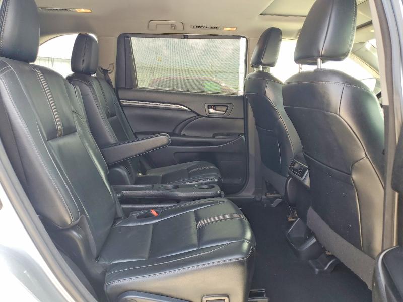 Продажа на аукционе авто 2017 Toyota Highlander, vin: 5TDKZRFH4HS517701, номер лота: 57547056