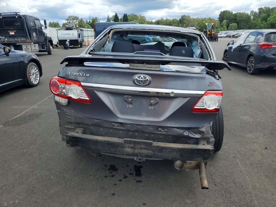 57051136 :رقم المزاد ، 5YFBU4EE7CP070078 vin ، 2012 Toyota Corolla مزاد بيع