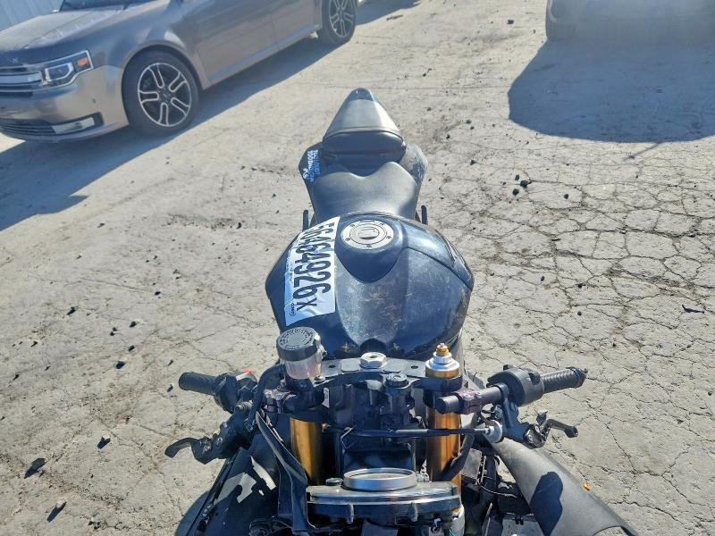 2010 Yamaha Yzfr6 მანქანა იყიდება აუქციონზე, vin: JYARJ16E8AA020470, აუქციონის ნომერი: 56464926