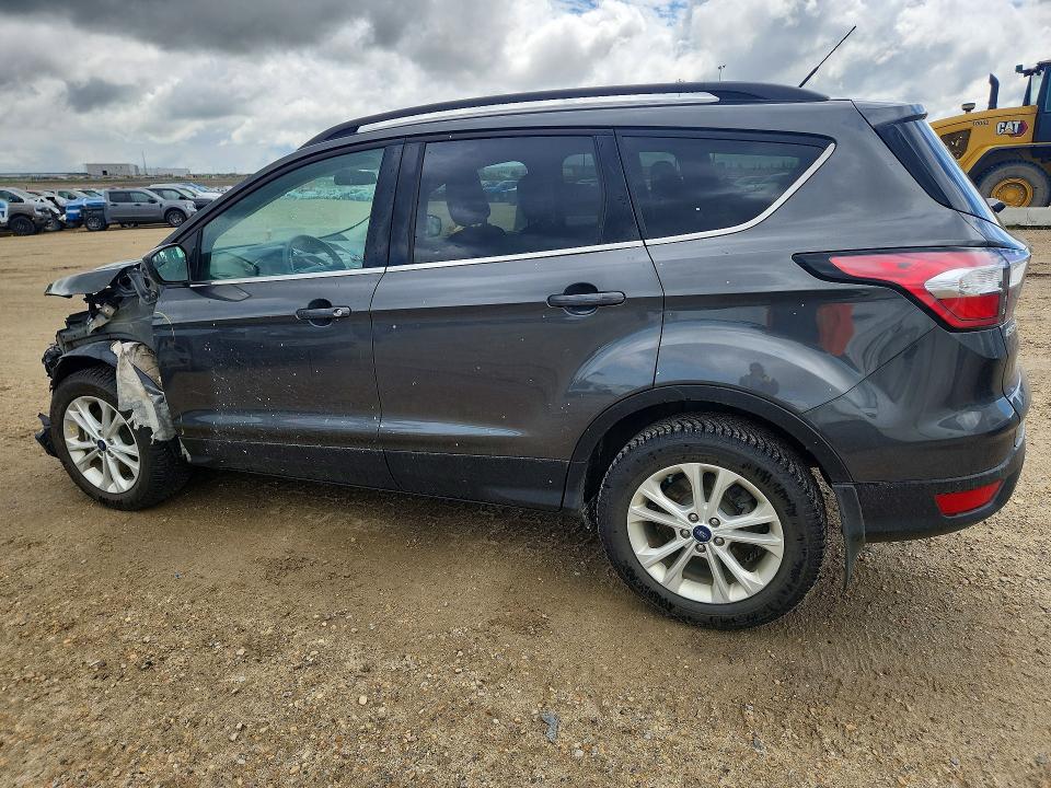 2018 Ford Escape მანქანა იყიდება აუქციონზე, vin: 1FMCU9GD8JUA32831, აუქციონის ნომერი: 57560136