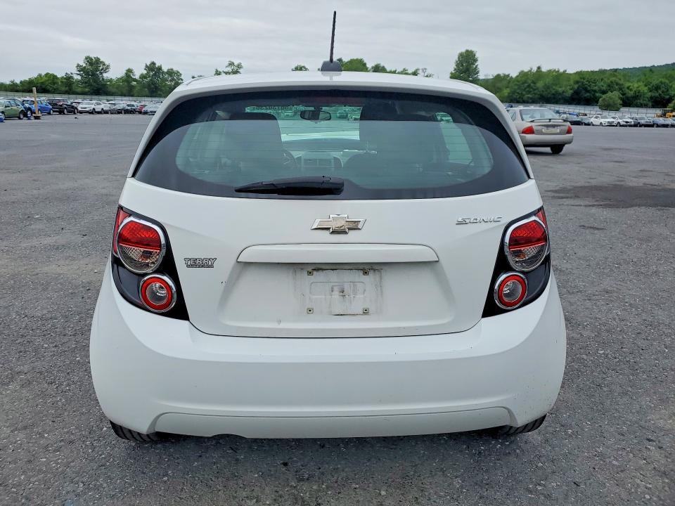 Auction sale of the 2016 Chevrolet Sonic, vin: 1G1JA6SH4G4109273, lot number: 56730236