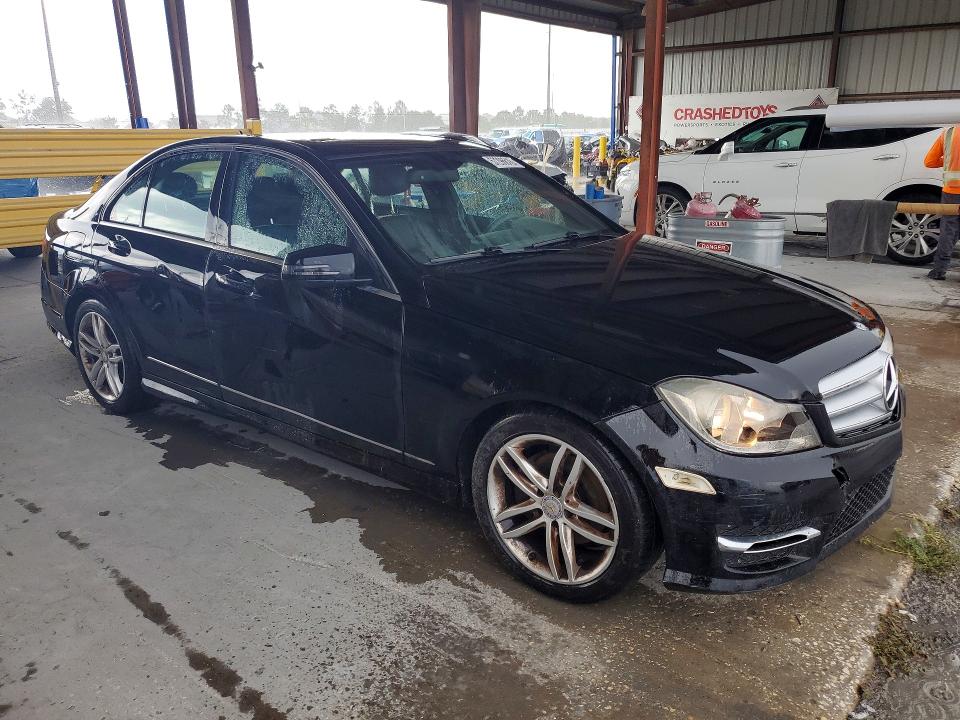 2013 Mercedes-benz C მანქანა იყიდება აუქციონზე, vin: WDDGF4HBXDR298476, აუქციონის ნომერი: 57296616
