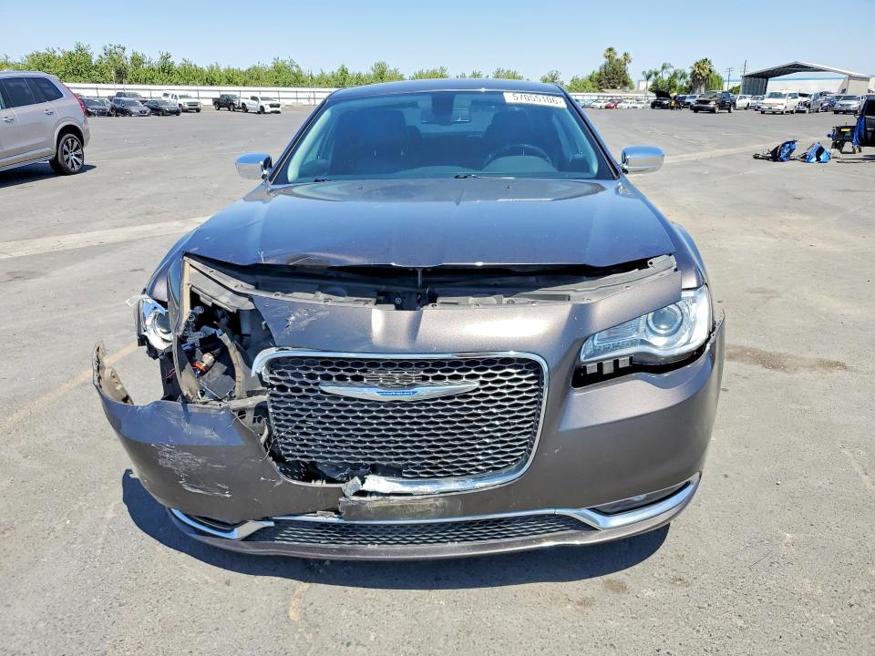 2019 Chrysler 300 მანქანა იყიდება აუქციონზე, vin: 2C3CCAEG9KH528073, აუქციონის ნომერი: 57055106