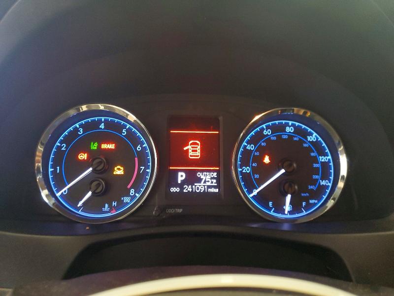 Продажа на аукционе авто 2019 Toyota Corolla, vin: 5YFBURHE8KP931159, номер лота: 56672986