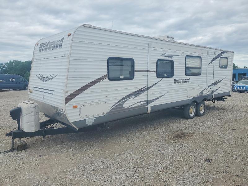 58373216 :رقم المزاد ، 4X4TWDE22AA244798 vin ، 2010 Wildwood Recreational Vehicle (rv) مزاد بيع