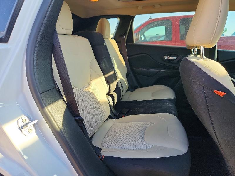 Auction sale of the 2016 Jeep Cherokee, vin: 1C4PJLCB6GW324037, lot number: 57753416