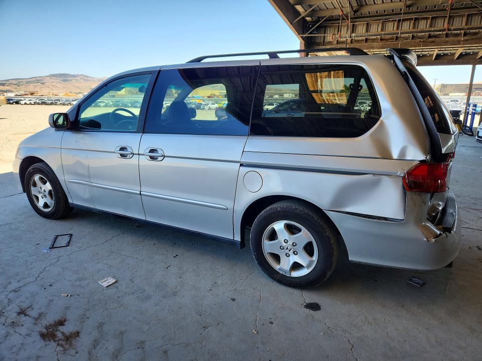 55640266 :رقم المزاد ، 2HKRL18741H563255 vin ، 2001 Honda Odyssey مزاد بيع