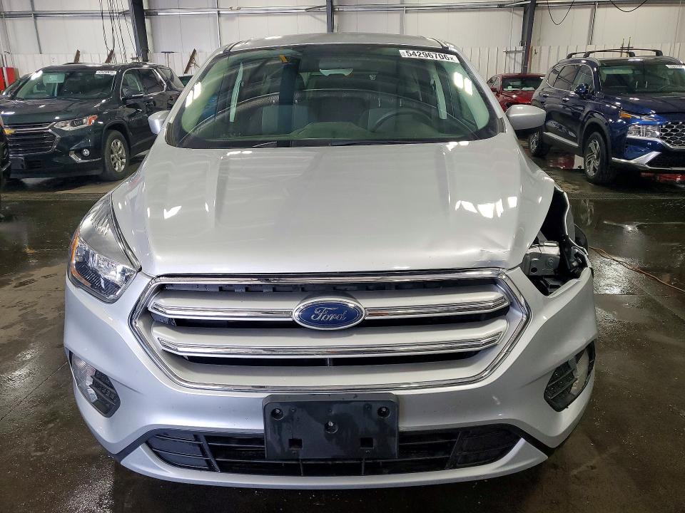 54296706 :رقم المزاد ، 1FMCU9GD0KUA93348 vin ، 2019 Ford Escape مزاد بيع