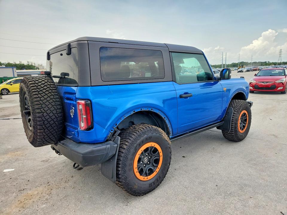 58813456 :رقم المزاد ، 1FMDE5CP0MLB00432 vin ، 2021 Ford Bronco مزاد بيع