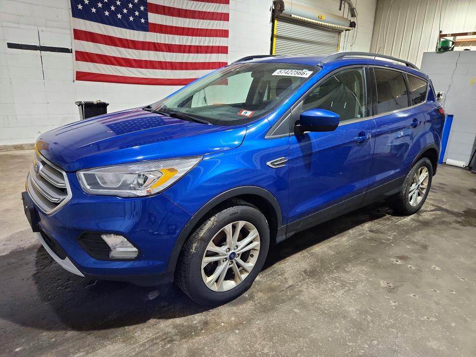 2018 Ford Escape მანქანა იყიდება აუქციონზე, vin: 1FMCU9HD6JUD46007, აუქციონის ნომერი: 57422566