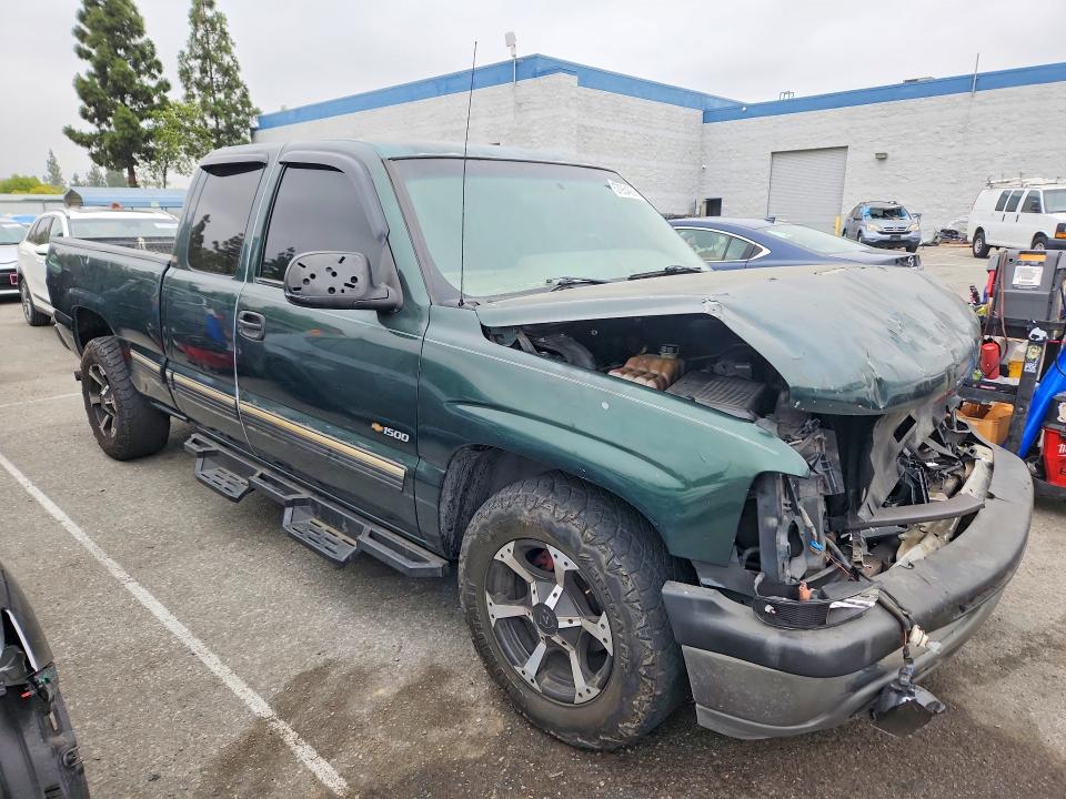 2001 Chevrolet Silverado მანქანა იყიდება აუქციონზე, vin: 2GCEC19V711315286, აუქციონის ნომერი: 57954256