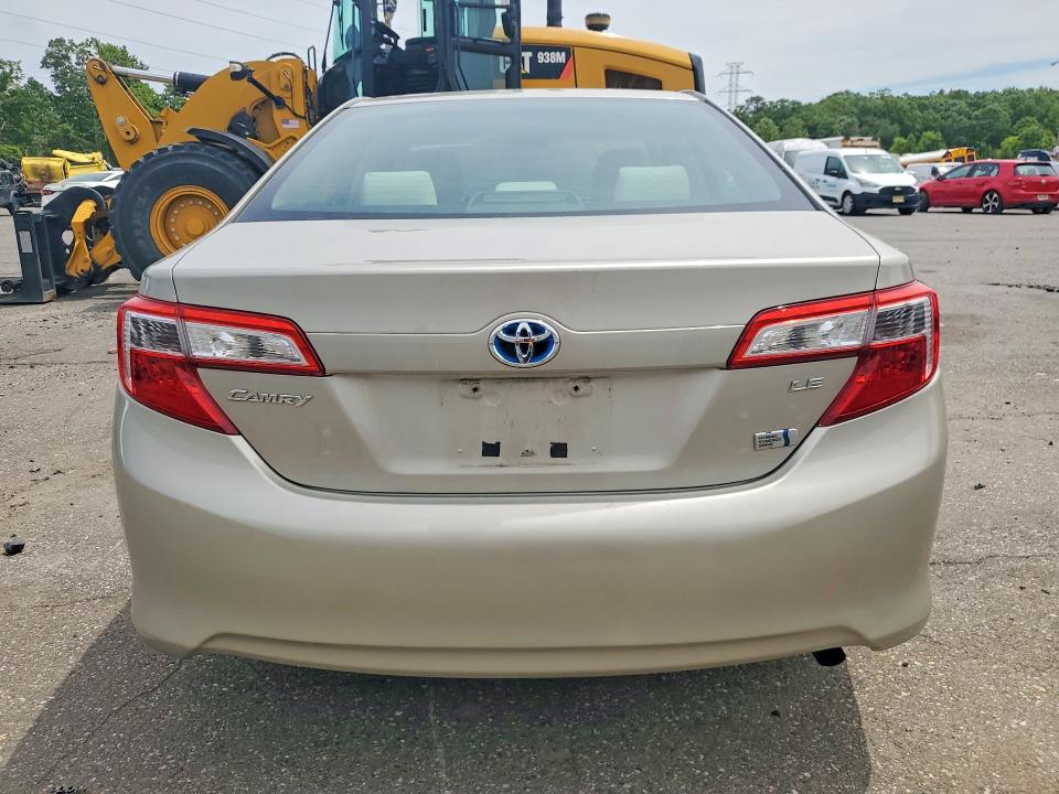 2014 Toyota Camry Hybrid მანქანა იყიდება აუქციონზე, vin: 4T1BD1FK7EU099245, აუქციონის ნომერი: 58087286