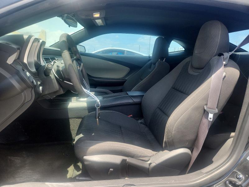 58132376 :رقم المزاد ، 2G1FB1E39F9136146 vin ، 2015 Chevrolet Camaro مزاد بيع