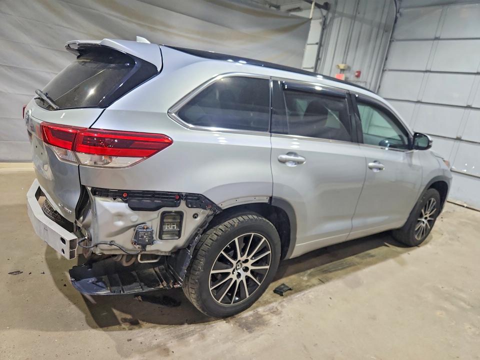 Aukcja sprzedaży 2018 Toyota Highlander, vin: 5TDJZRFH6JS495086, numer aukcji: 56087156