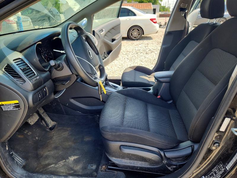 59132076 :رقم المزاد ، 3KPFK4A71HE049489 vin ، 2017 Kia Forte مزاد بيع
