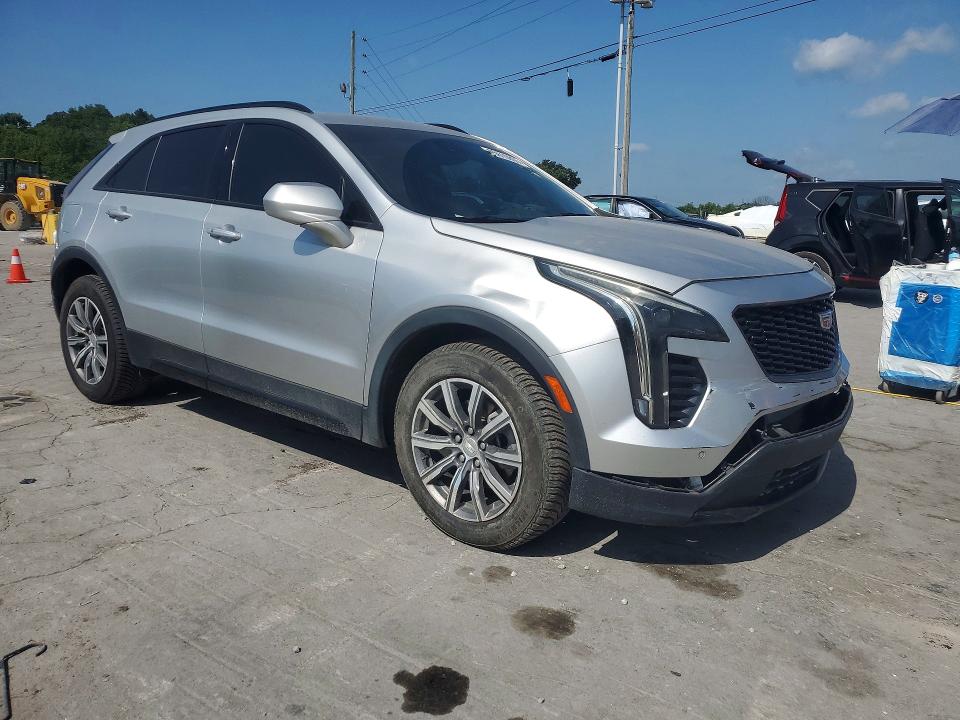 85610805 :رقم المزاد ، 1GYFZFR47LF148411 vin ، 2020 Cadillac Xt4 مزاد بيع