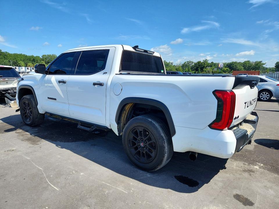 Продажа на аукционе авто 2022 Toyota Tundra, vin: 5TFLA5DB7NX020425, номер лота: 57525316