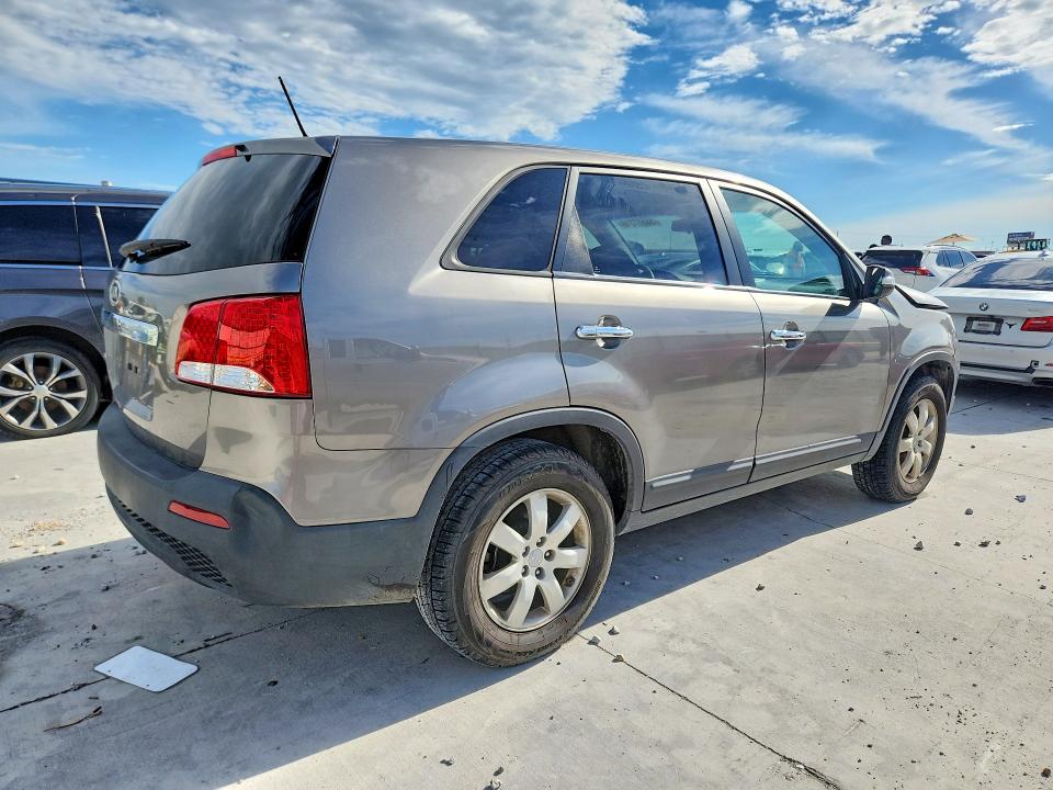 Продажа на аукционе авто 2013 Kia Sorento, vin: 5XYKT3A10DG394608, номер лота: 56537316