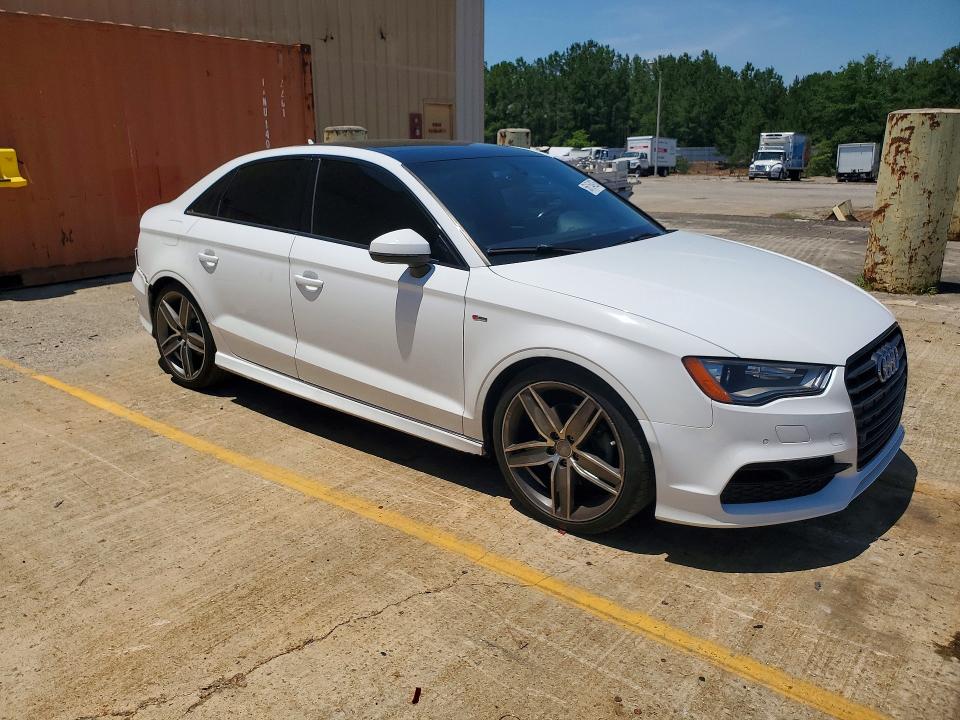 Продаж на аукціоні авто 2016 Audi A3, vin: WAUA7GFF1G1102218, номер лоту: 56154926