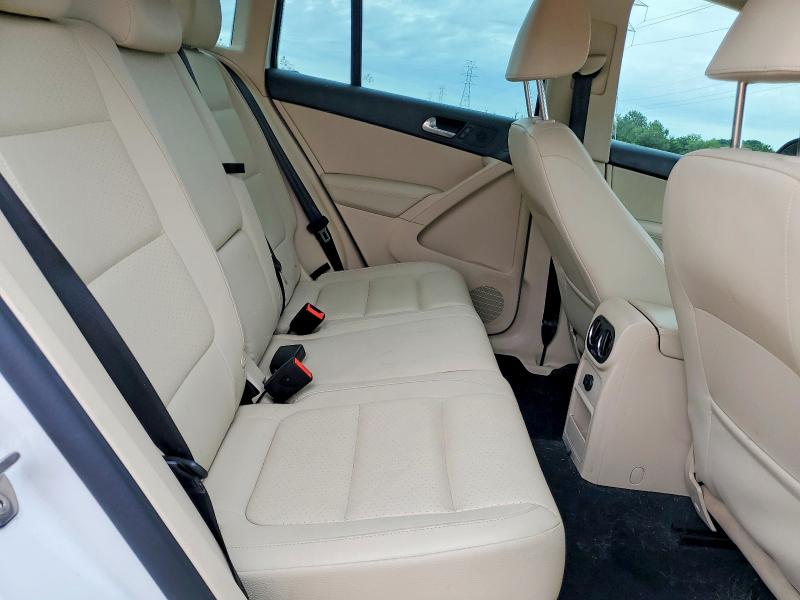 Продажа на аукционе авто 2016 Volkswagen Tiguan, vin: WVGBV7AX8GW546062, номер лота: 57634826