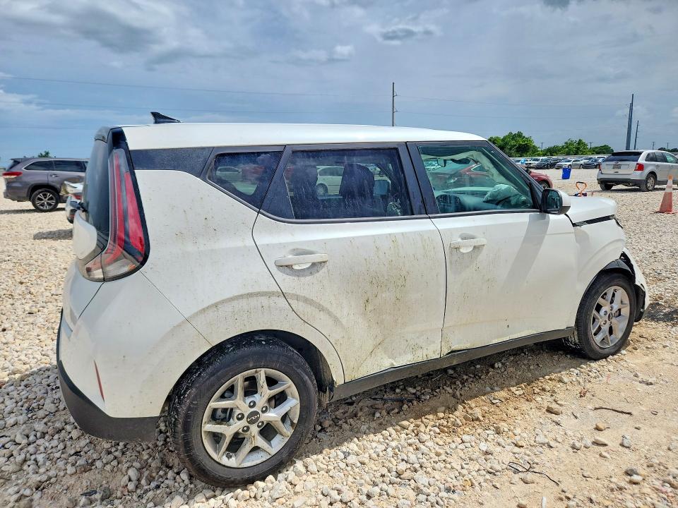 56731786 :رقم المزاد ، KNDJ23AU2S7958438 vin ، 2025 Kia Soul مزاد بيع