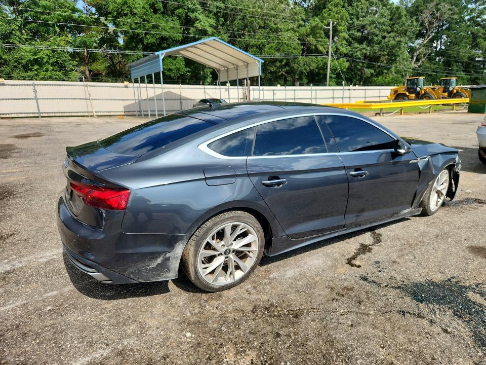 2021 Audi A5 მანქანა იყიდება აუქციონზე, vin: WAUCBCF51MA062290, აუქციონის ნომერი: 58570076