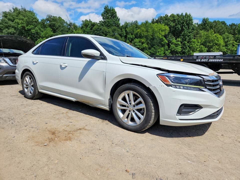 Продажа на аукционе авто 2021 Volkswagen Passat, vin: 1VWAA7A34MC010048, номер лота: 58033886