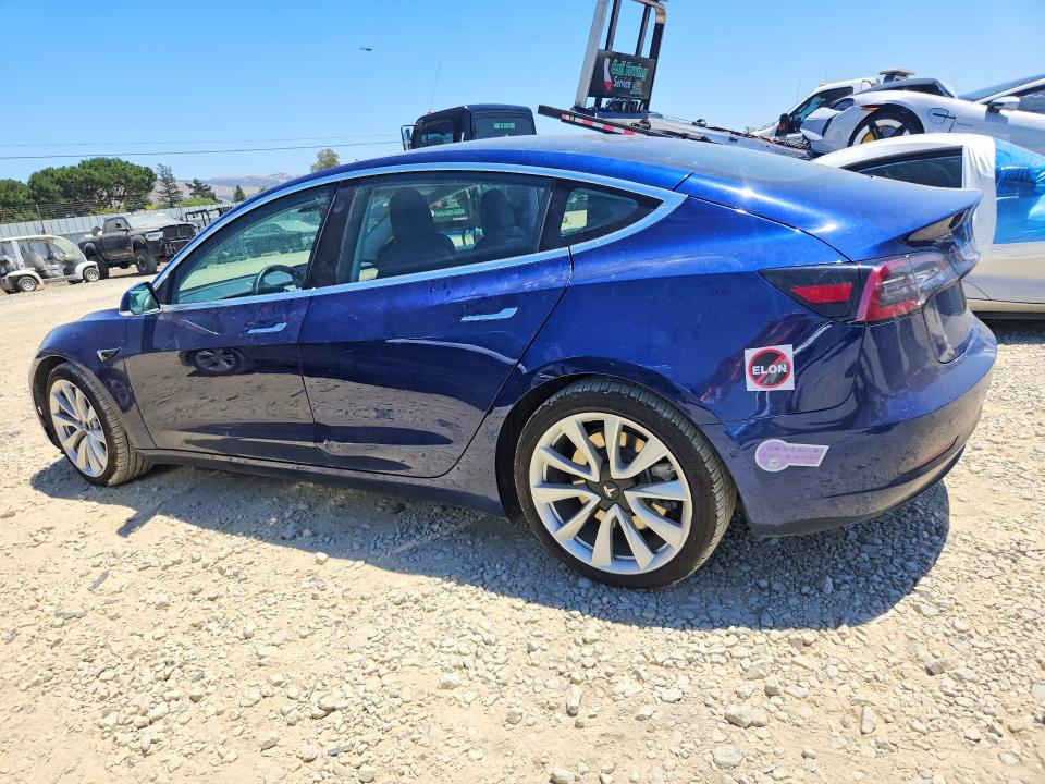 Продажа на аукционе авто 2018 Tesla Model 3, vin: 5YJ3E1EB9JF146608, номер лота: 58992586