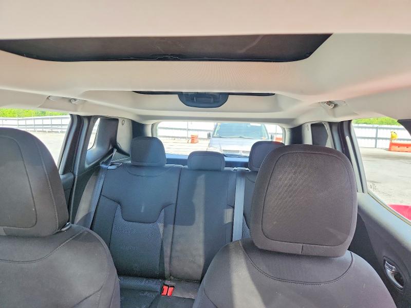 2015 Jeep Renegade მანქანა იყიდება აუქციონზე, vin: ZACCJBAH5FPC45356, აუქციონის ნომერი: 56413576