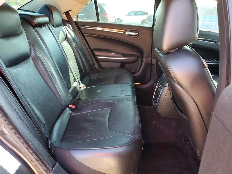 57060966 :رقم المزاد ، 2C3CCAEG5JH193649 vin ، 2018 Chrysler 300 مزاد بيع