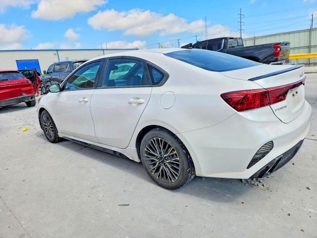 Продажа на аукционе авто 2023 Kia Forte, vin: 3KPF54AD6PE622396, номер лота: 57397166