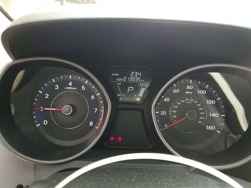 58385046 :رقم المزاد ، 5NPDH4AE9DH153352 vin ، 2013 Hyundai Elantra مزاد بيع