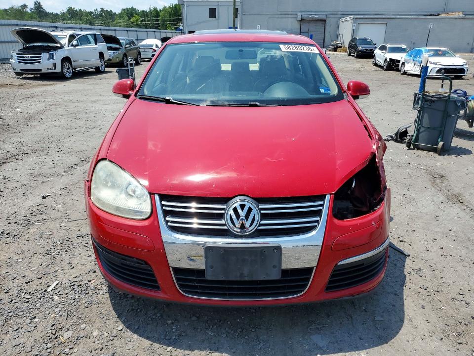 58280236 :رقم المزاد ، 3VWRM71K09M061618 vin ، 2009 Volkswagen Jetta مزاد بيع