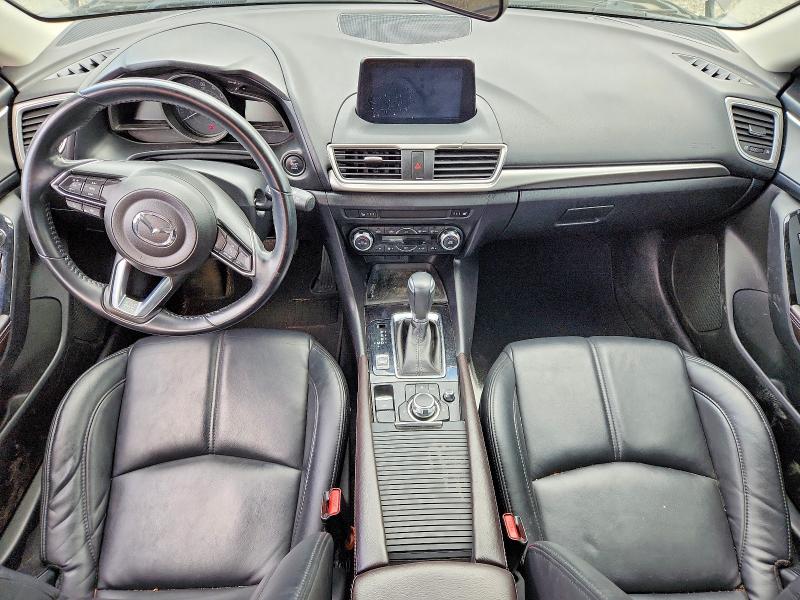 56684886 :رقم المزاد ، 3MZBN1L37JM176254 vin ، 2018 Mazda 3 مزاد بيع