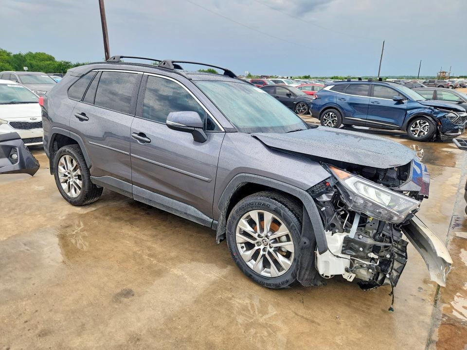 2021 Toyota Rav4 მანქანა იყიდება აუქციონზე, vin: 2T3C1RFV4MC123417, აუქციონის ნომერი: 58104276