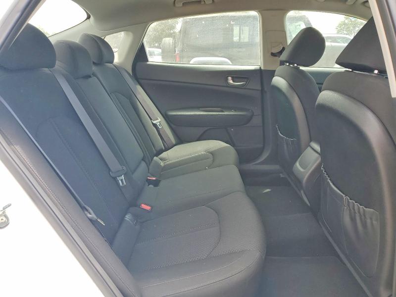Продажа на аукционе авто 2016 Kia Optima, vin: KNAGT4L39G5103348, номер лота: 59302046