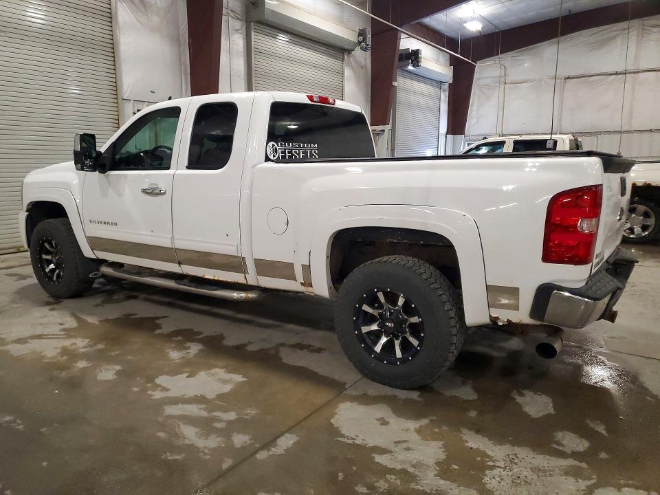 Продажа на аукционе авто 2010 Chevrolet Silverado, vin: 1GCSKSE30AZ226019, номер лота: 57683026