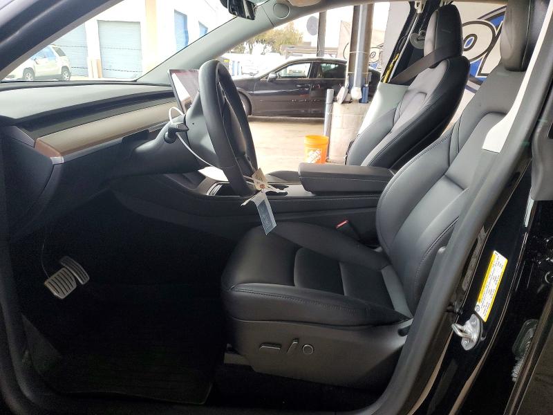 2024 Tesla Model Y მანქანა იყიდება აუქციონზე, vin: 7SAYGDEFXRF022544, აუქციონის ნომერი: 58461956
