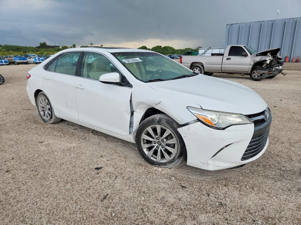 2017 Toyota Camry მანქანა იყიდება აუქციონზე, vin: 4T1BF1FK1HU685695, აუქციონის ნომერი: 58732666