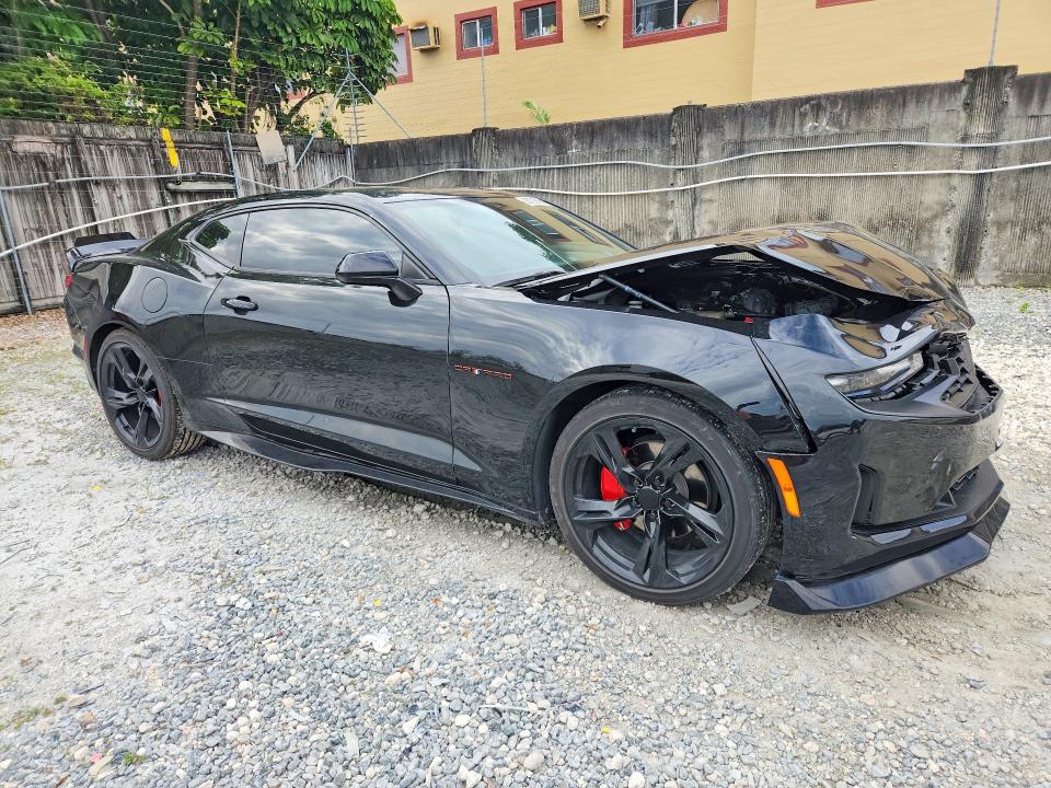 56778906 :رقم المزاد ، 1G1FB1RX5M0143146 vin ، 2021 Chevrolet Camaro مزاد بيع