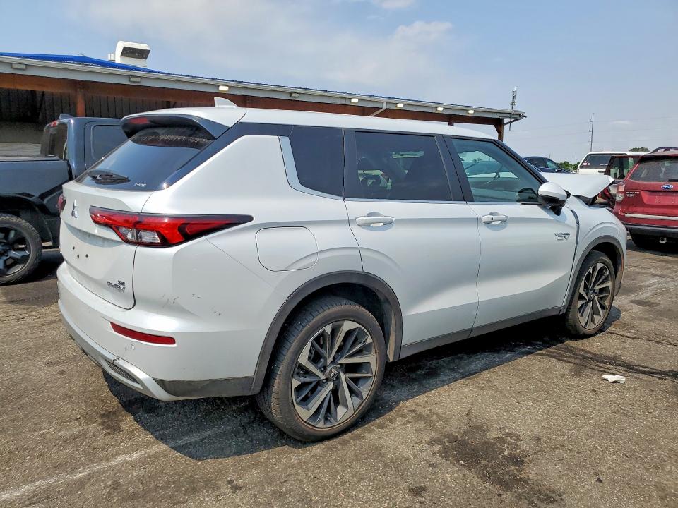2025 Mitsubishi Outlander მანქანა იყიდება აუქციონზე, vin: JA4T5VA91SZ002440, აუქციონის ნომერი: 58624186