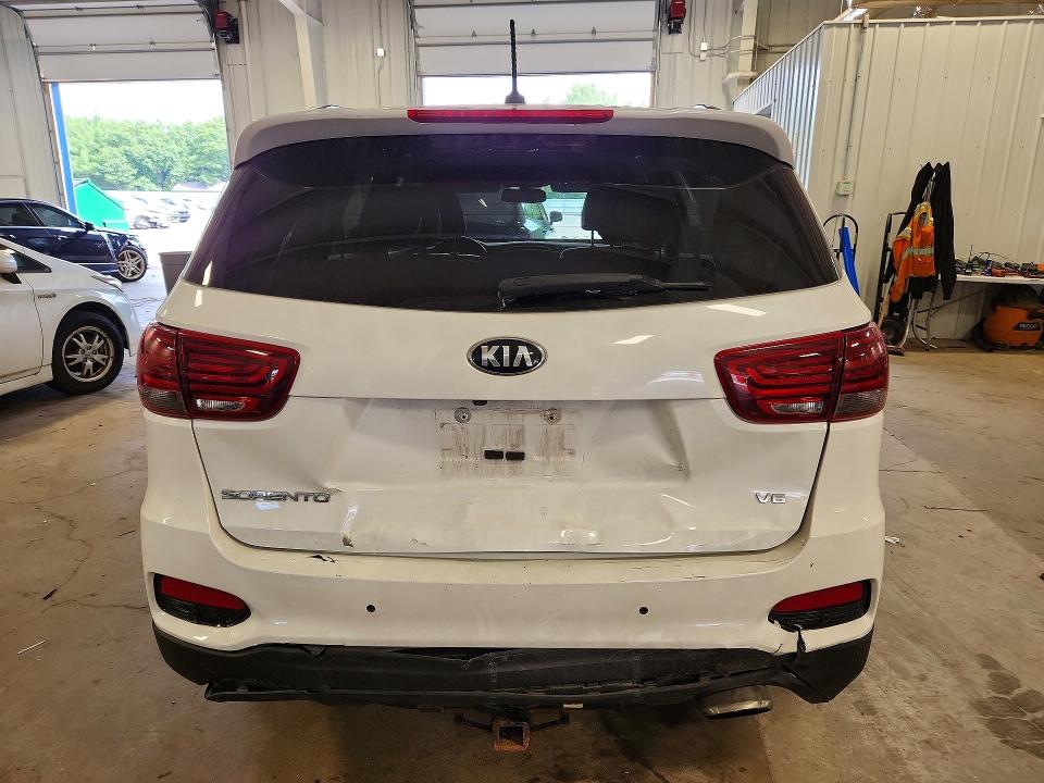 2020 Kia Sorento მანქანა იყიდება აუქციონზე, vin: 5XYPGDA54LG685341, აუქციონის ნომერი: 58842576