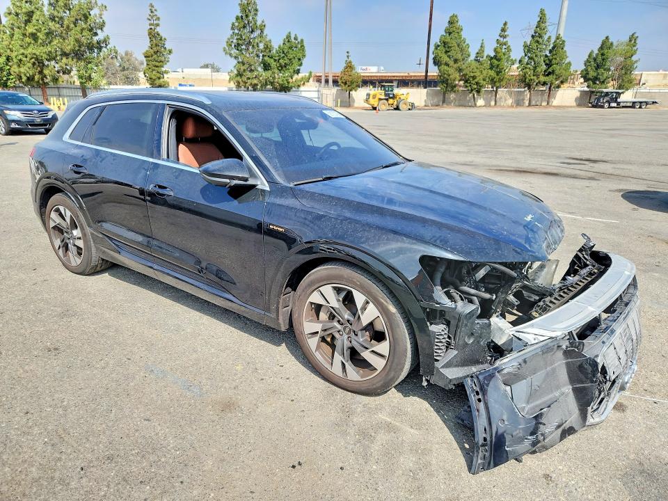 Aukcja sprzedaży 2022 Audi E-tron, vin: WA1LAAGE8NB026143, numer aukcji: 59120796