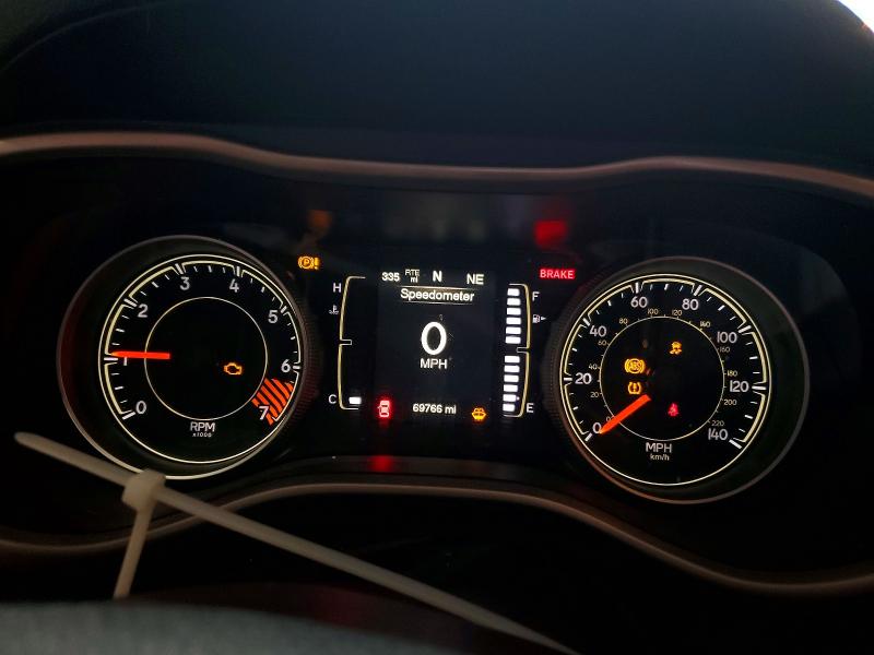 56828896 :رقم المزاد ، 1C4PJMCB3FW792599 vin ، 2015 Jeep Cherokee مزاد بيع