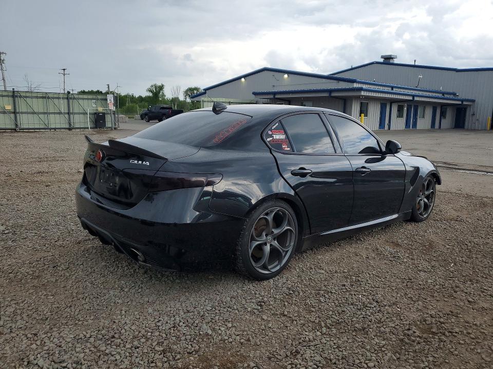 56030686 :رقم المزاد ، ZARFANBN4K7608200 vin ، 2019 Alfa Romeo Giulia مزاد بيع