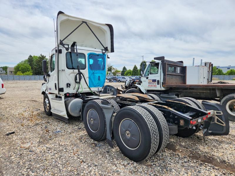 2025 Freightliner Cascadia 126 მანქანა იყიდება აუქციონზე, vin: 1FUJHLDV9SLVP2070, აუქციონის ნომერი: 54720076